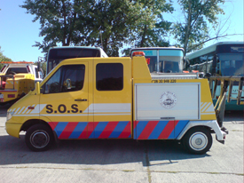 Mercedes Sprinter 2005, SOS autómentő  autómatricázás, autó matricázás (Mobile Truck Kft.) 